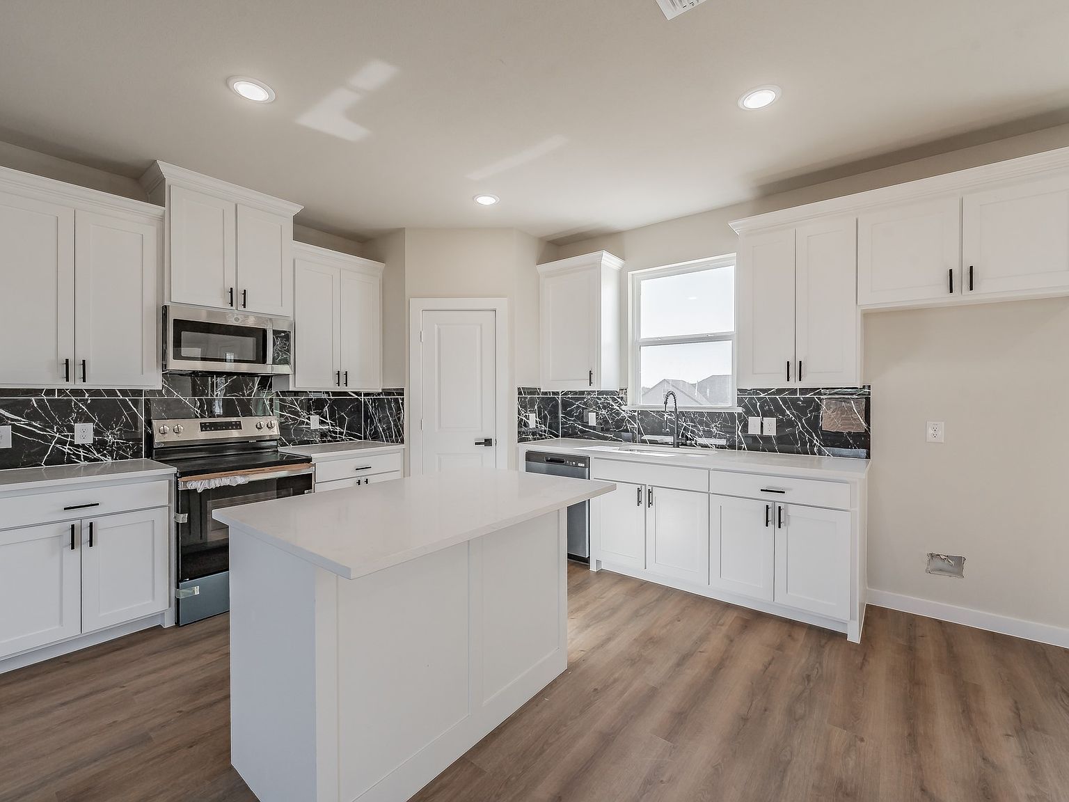 184 Cactus Canyon Dr Bridgeport, TX 76426 - Thumbnail 4