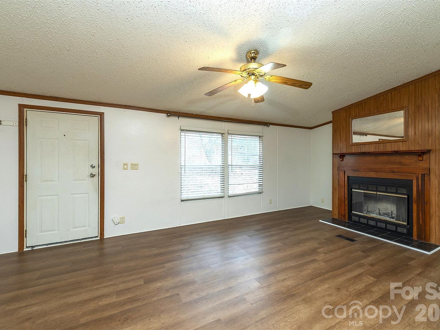 79 Clear View Run Dr Hendersonville, NC 28792 - Thumbnail 4