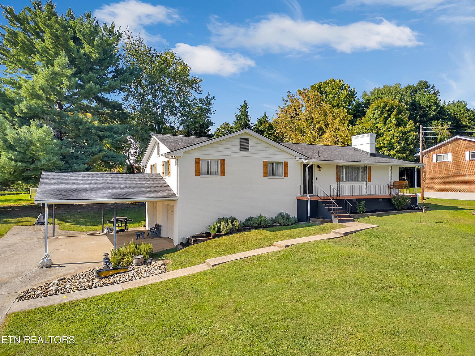 217 Mayview Dr Powell, TN 37849 - Thumbnail 4