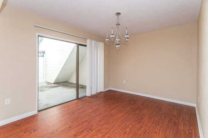 728 Haven Place, Tarpon Springs, FL, USA, 34689 - Thumbnail 4