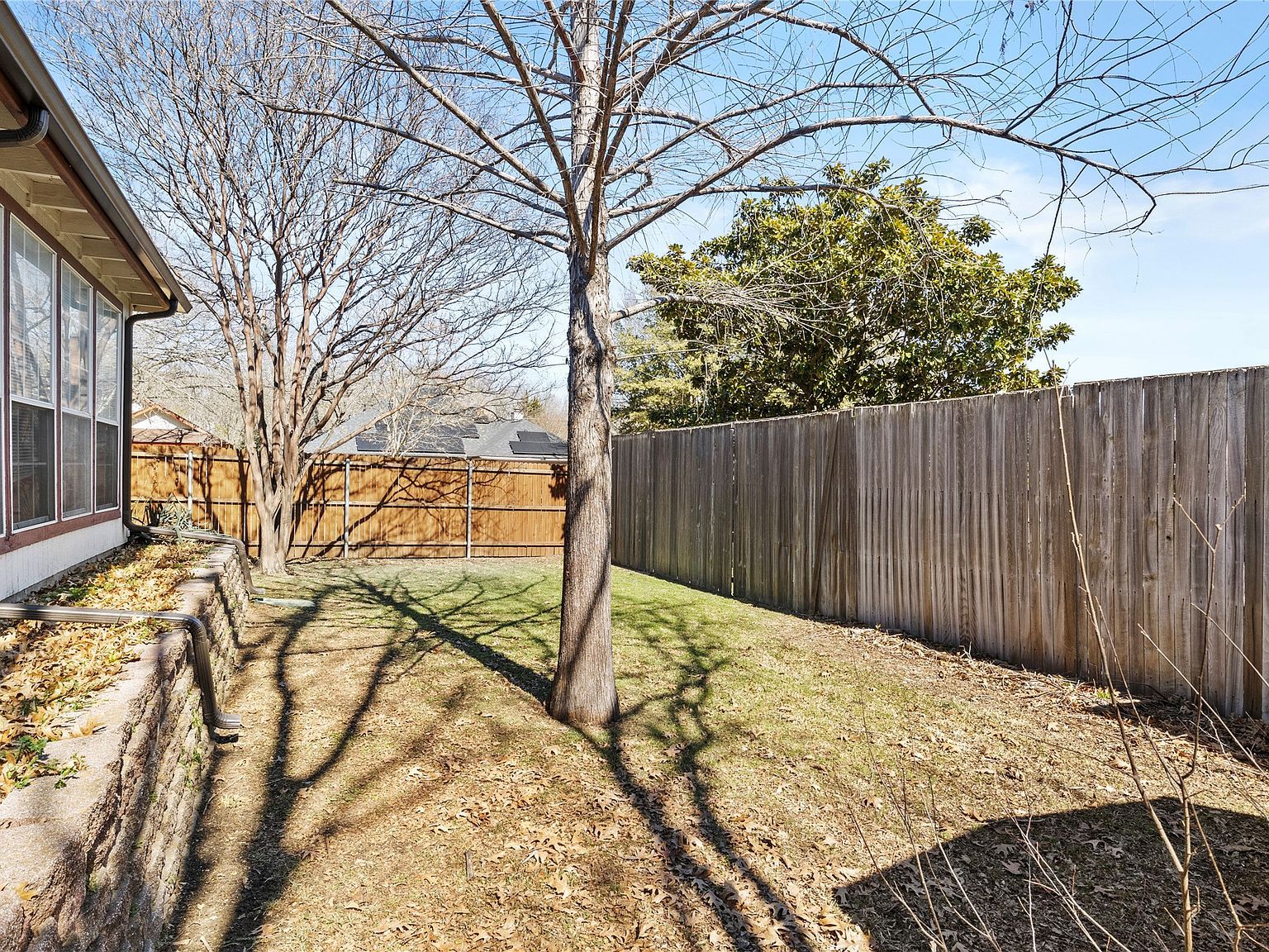 1215 Harvell Ct Cedar Hill, TX 75104 - Thumbnail 4