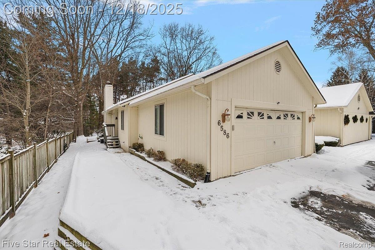 6586 Pontiac Lake Rd #1 Waterford, MI 48327 - Thumbnail 4