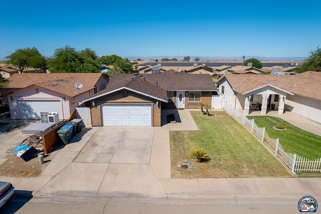 543 Sundance Ln Westmorland, CA 92281 - Thumbnail 4