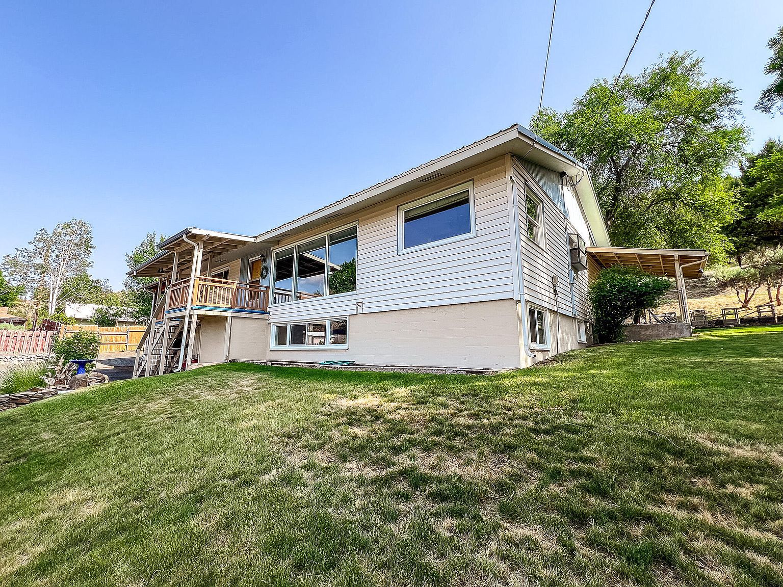 600 SE 2nd Ave John Day, OR 97845 - Thumbnail 4