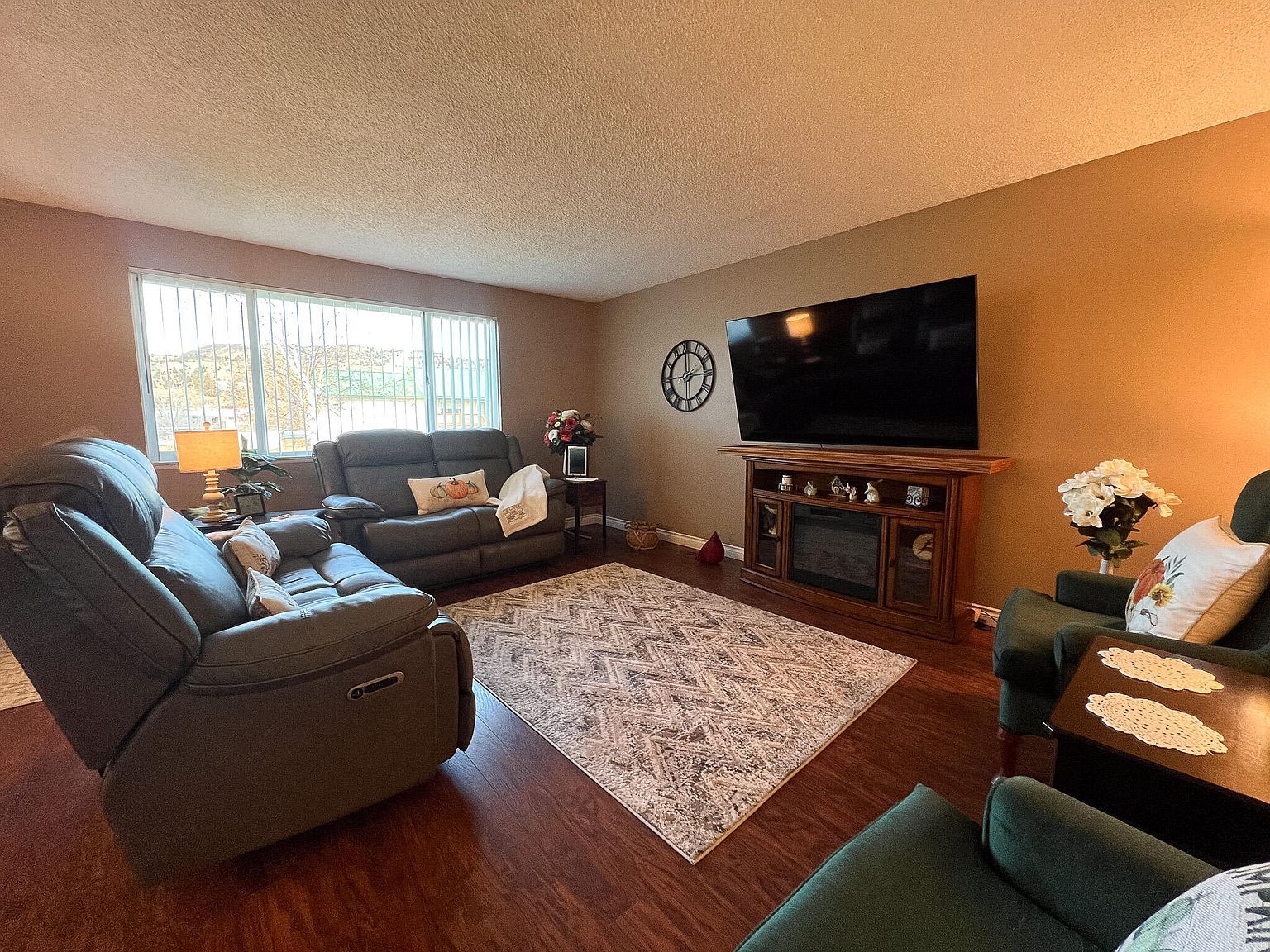 1225 B St Fossil, OR 97830 - Thumbnail 4