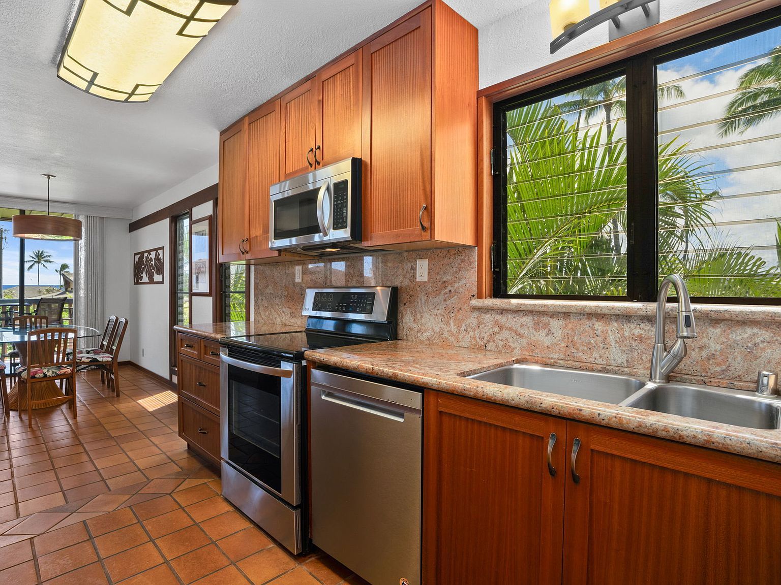 1870 Hoone Rd APT 511 Koloa, HI 96756 - Thumbnail 4