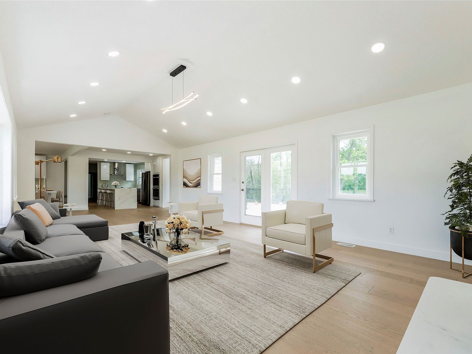 4390 E Broadway Ave Des Moines, IA 50317 - Thumbnail 4