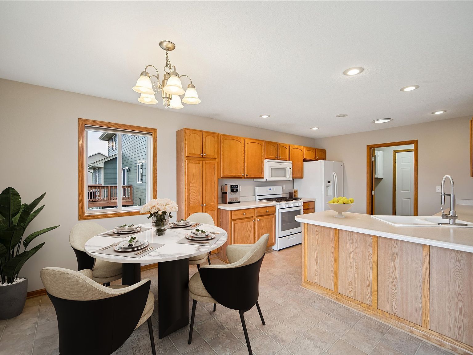 908 14th St SE Bondurant, IA 50035 - Thumbnail 4