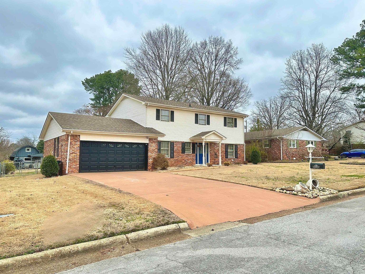 569 Hazelwood Dr Florence, AL 35633 - Thumbnail 4