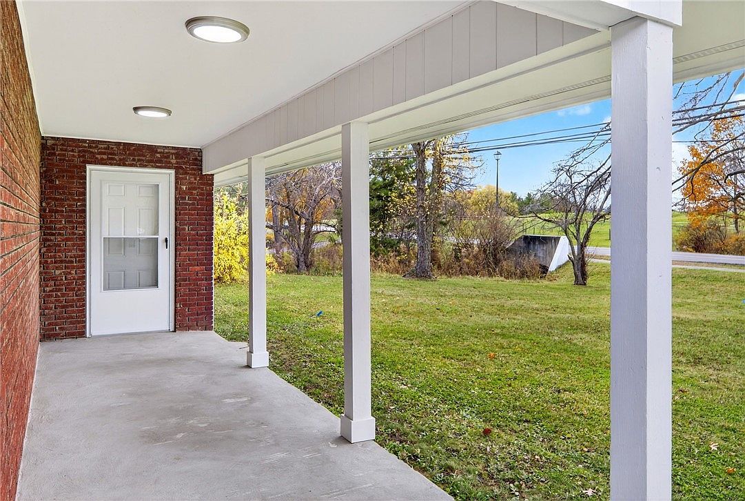 2213 N Triphammer Rd Ithaca, NY 14850 - Thumbnail 4