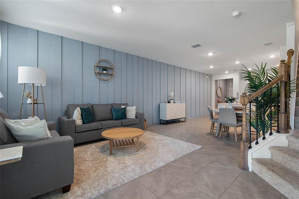 132 Redbud Rd Palm Coast, FL 32137 - Thumbnail 4