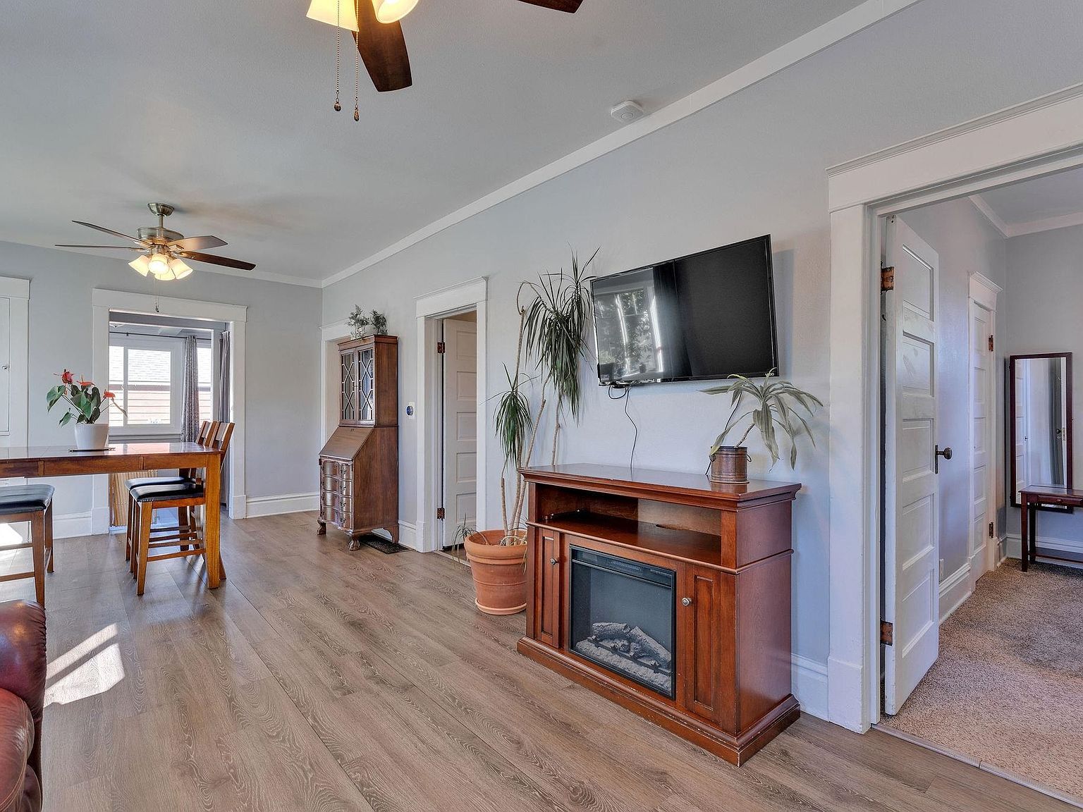 1303 E Rich Ave Spokane, WA 99207 - Thumbnail 4