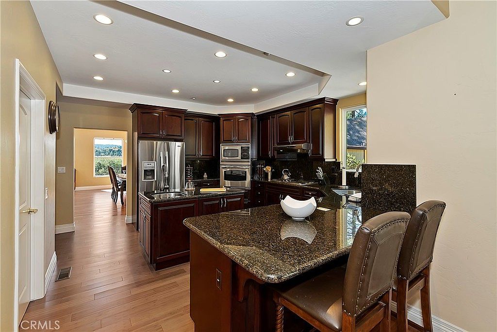 27732 N Bay Rd Lake Arrowhead, CA 92352 - Thumbnail 4