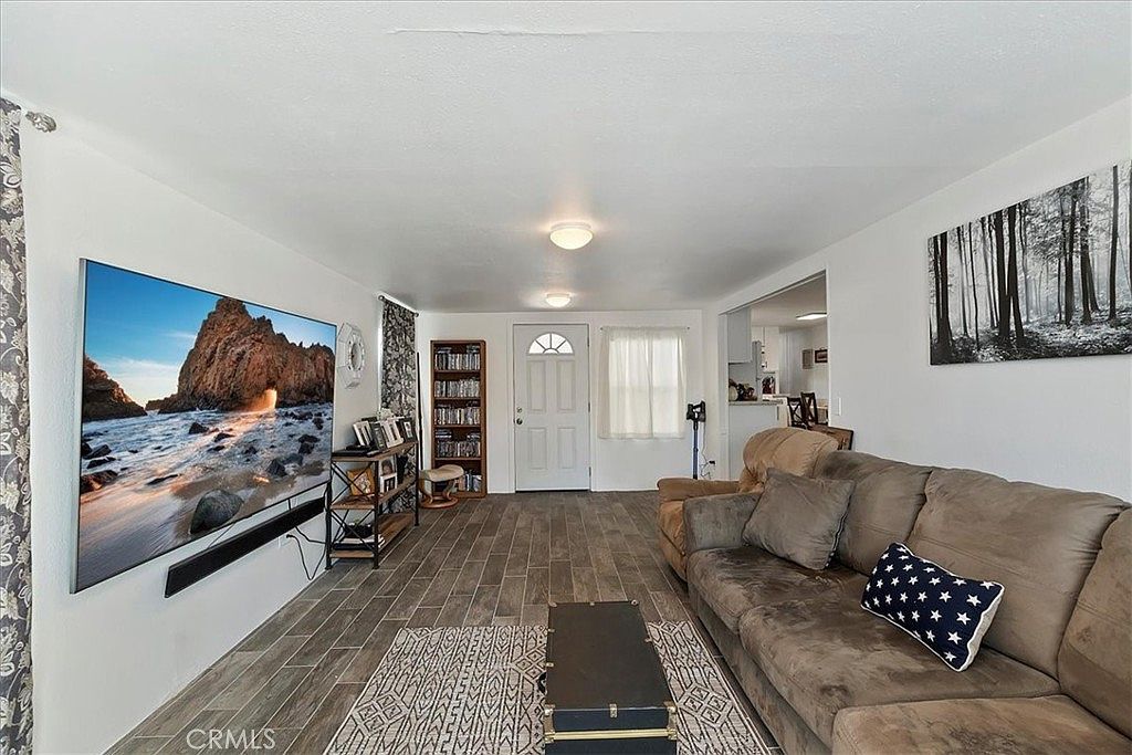 15500 Bubbling Wells Rd SPACE 190 Desert Hot Springs, CA 92240 - Thumbnail 4