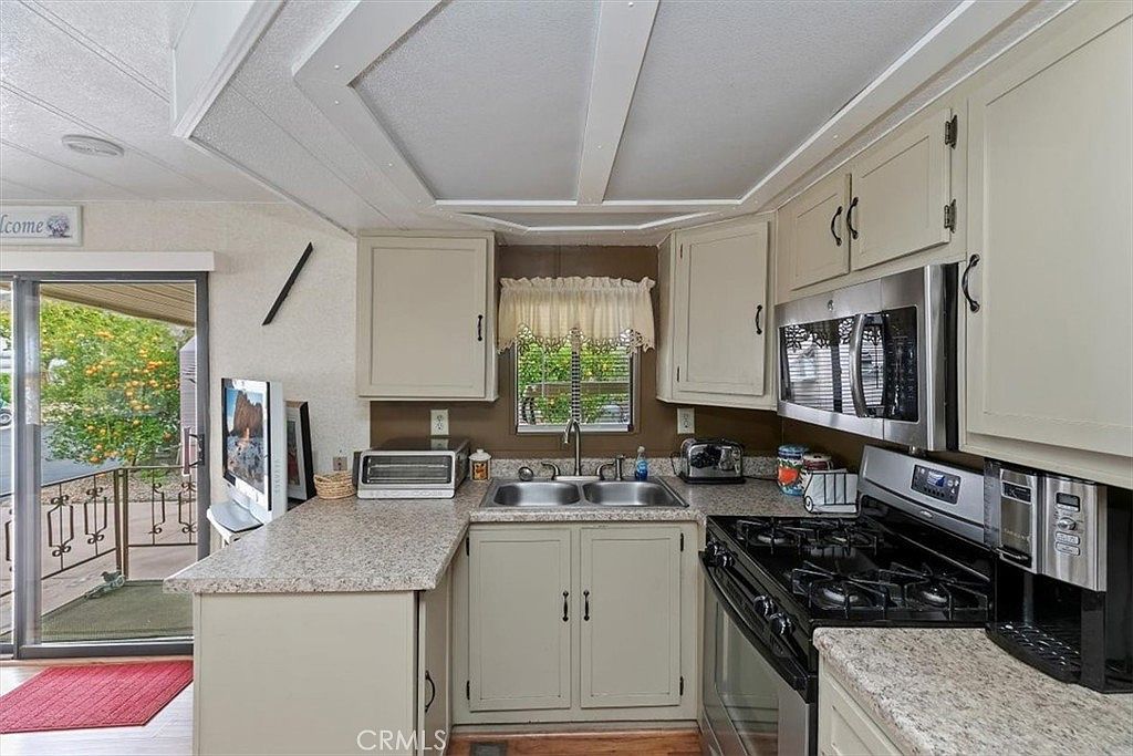 70201 Aurora Rd #225 Desert Hot Springs, CA 92241 - Thumbnail 4