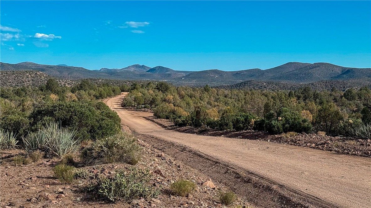 176 N Willows Ranch Rd Kingman, AZ 86401 - Thumbnail 4