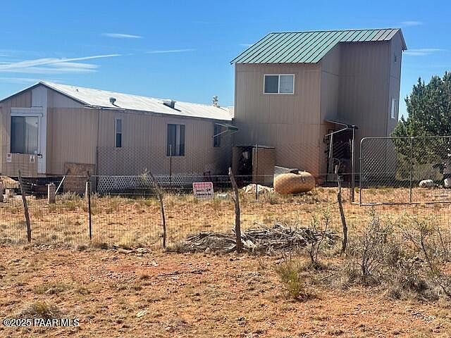 58558 N Shadow Mountain Pkwy Seligman, AZ 86337 - Thumbnail 4