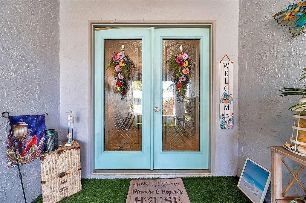 3957 Tarpon Pointe Cir Palm Harbor, FL 34684 - Thumbnail 4