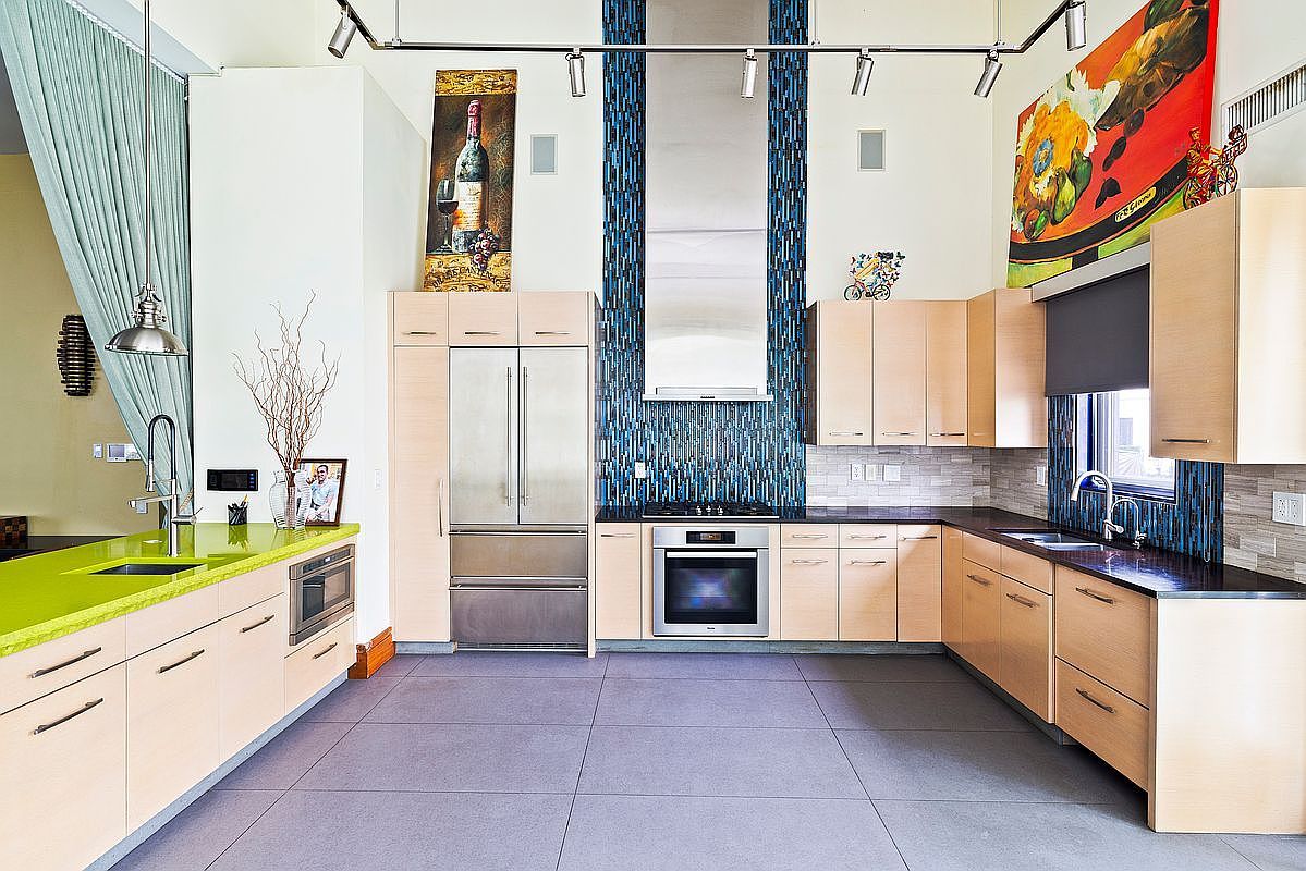 4147 Ocean Ave Brooklyn, NY 11235 - Thumbnail 4