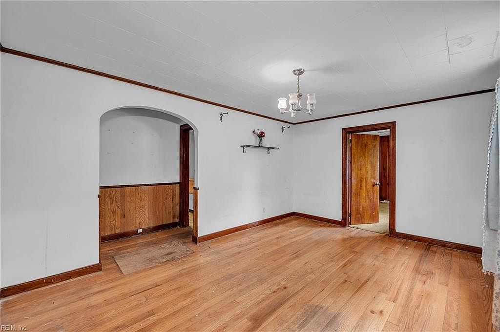 607 Fairview Ln Portsmouth, VA 23702 - Thumbnail 4