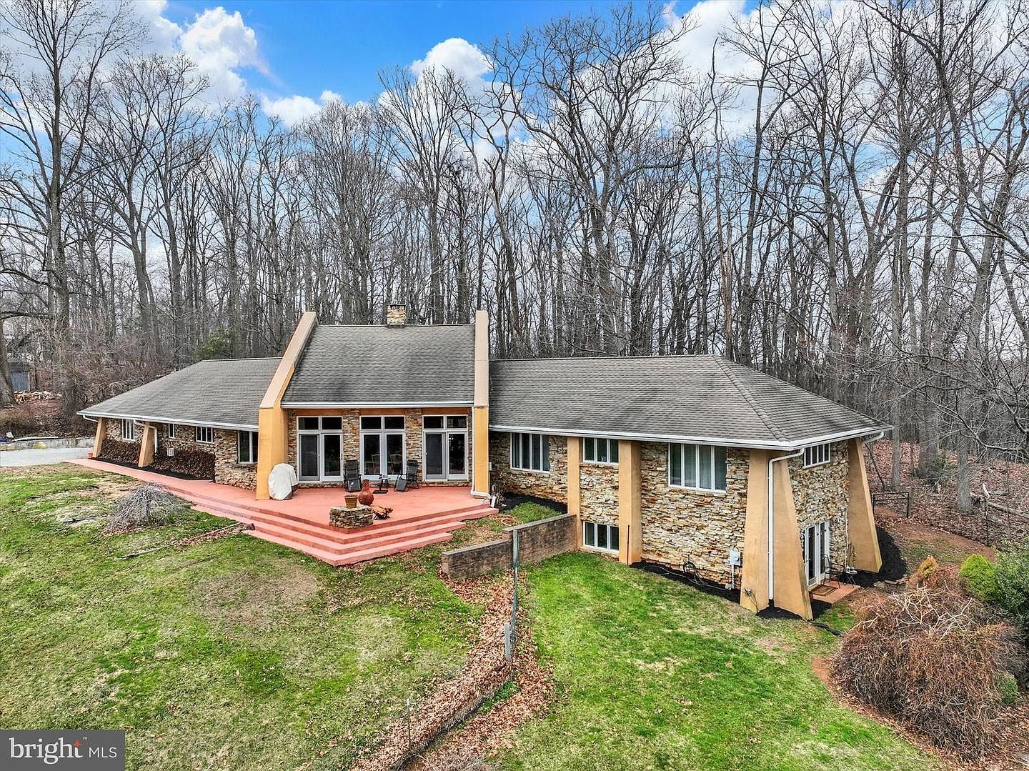 8272 Woodbine Rd Airville, PA 17302 - Thumbnail 4