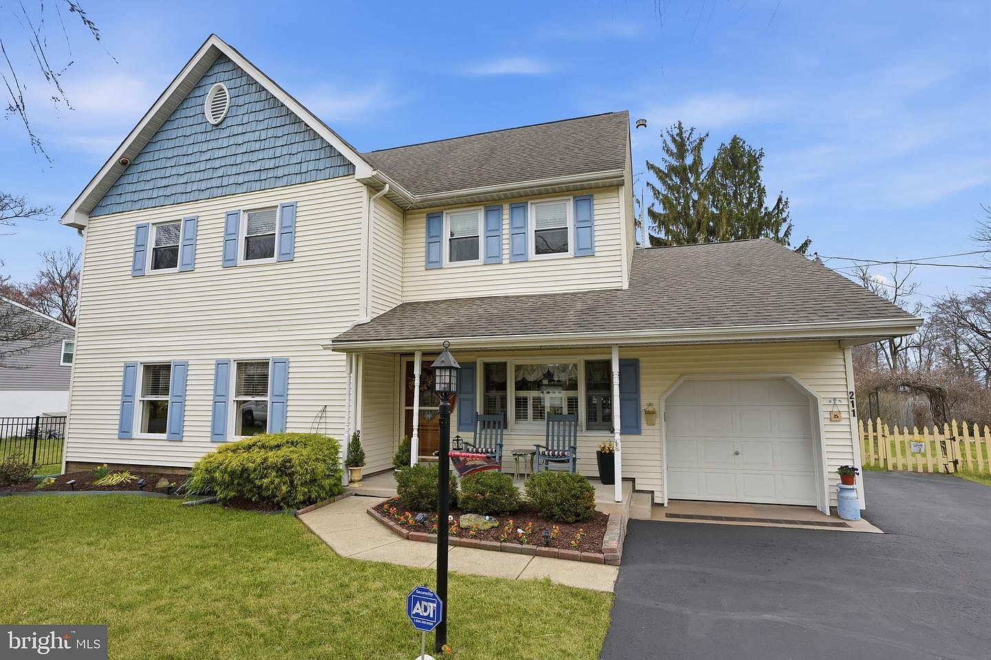 211 Longview Ave Langhorne, PA 19047 - Thumbnail 4