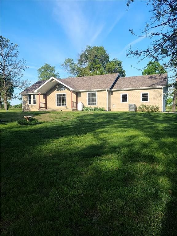 14674 Highway W Hwy Wheatland, MO 65779 - Thumbnail 4