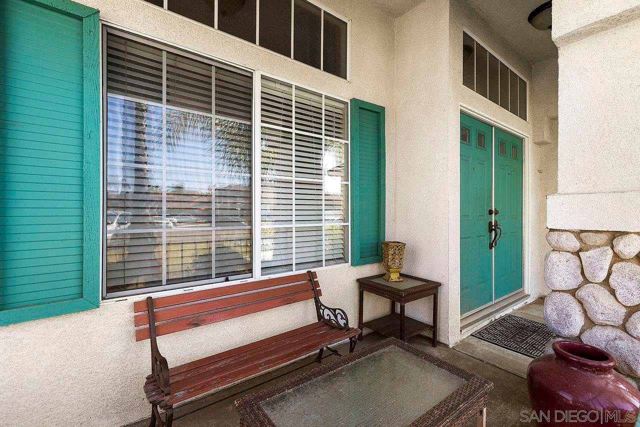 4425 Arbor Cove Cir Oceanside, CA 92058 - Thumbnail 4