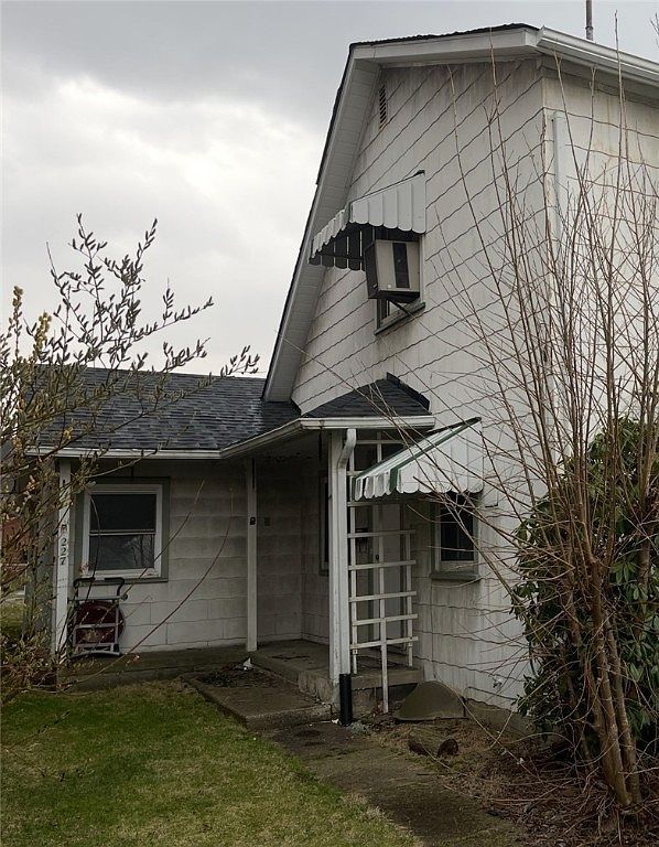 227 W North St Butler, PA 16001 - Thumbnail 4