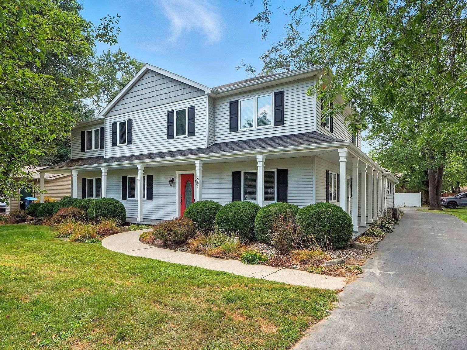 12707 Elsworth St Leo, IN 46765 - Thumbnail 4