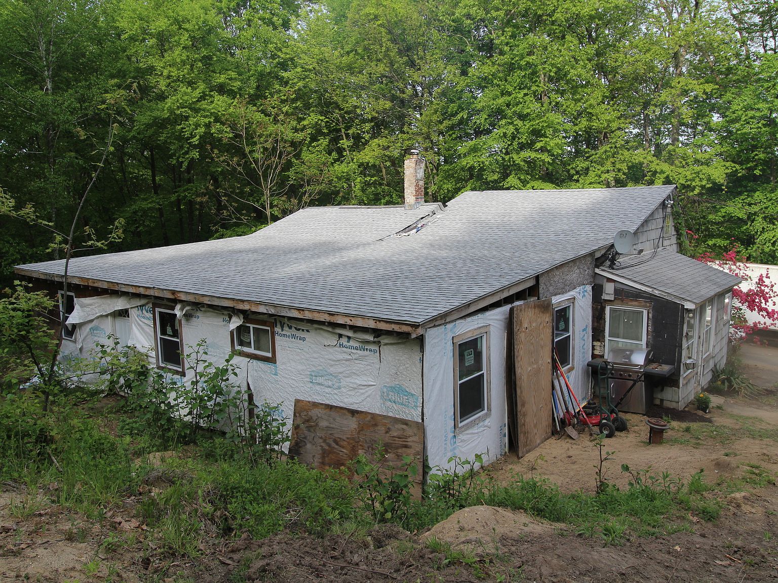 51 Grassy Rd Bristol, CT 06010 - Thumbnail 4