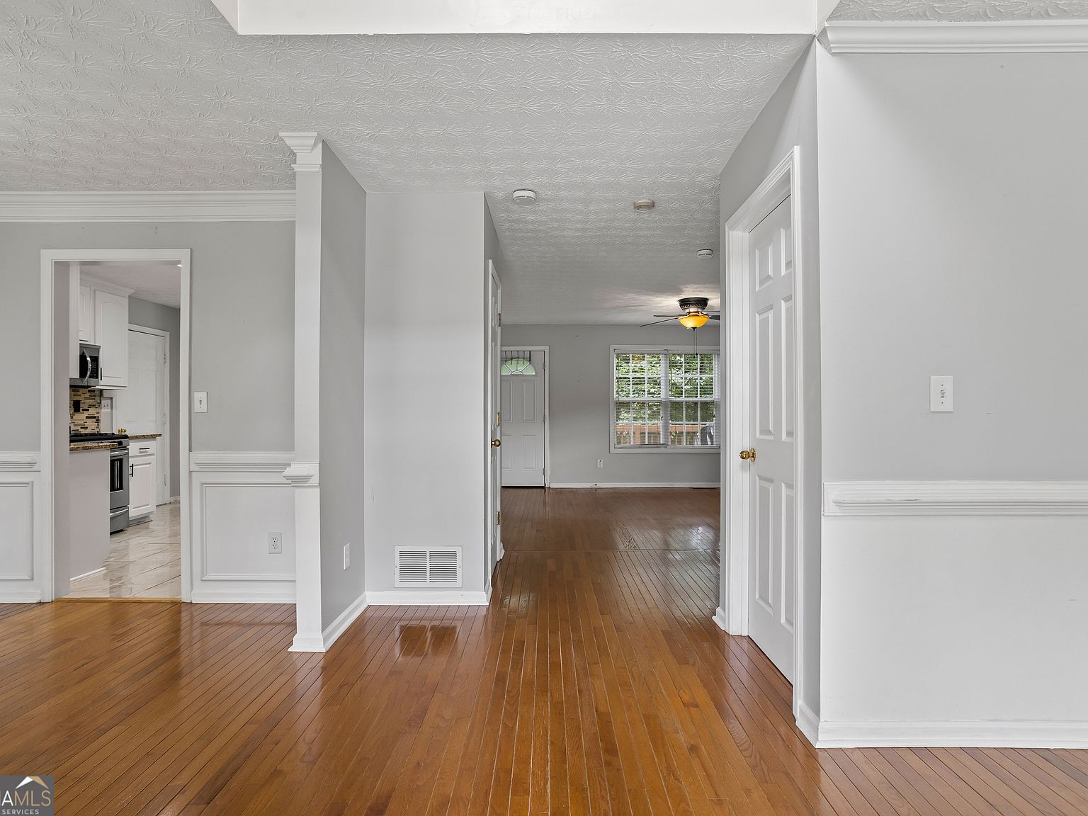 1048 Falls Brooke Dr Conyers, GA 30094 - Thumbnail 4