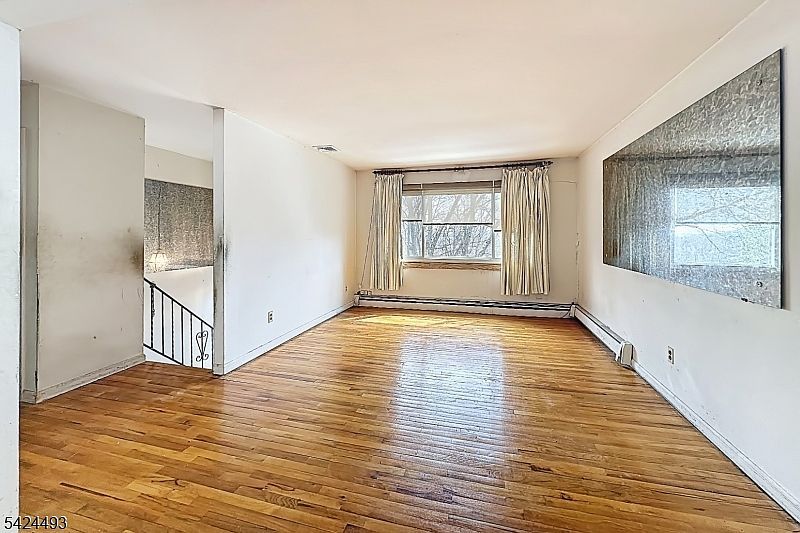 142 Valley View Dr Rockaway, NJ 07866 - Thumbnail 4