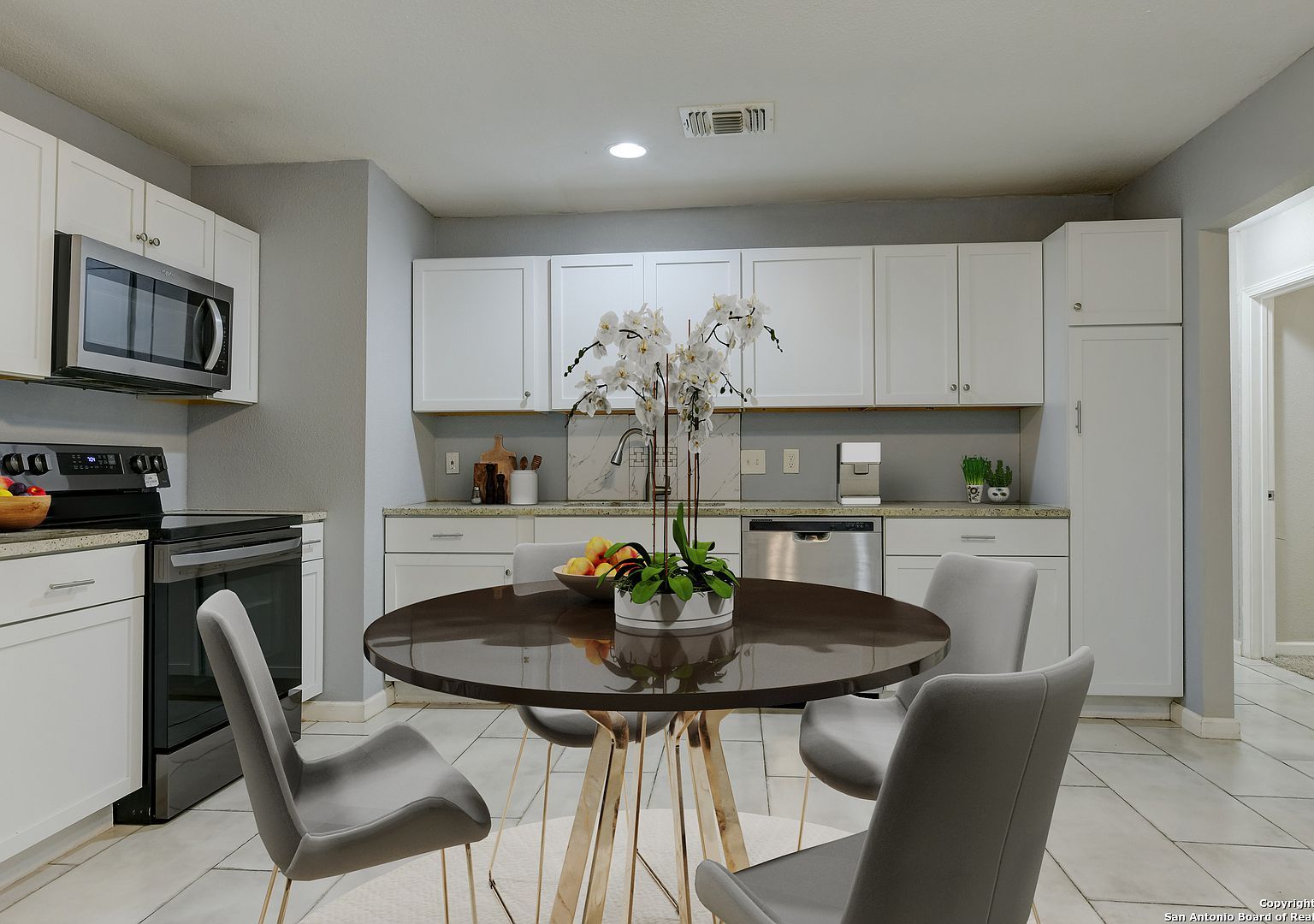 4342 Lehman Dr Kirby, TX 78219 - Thumbnail 4