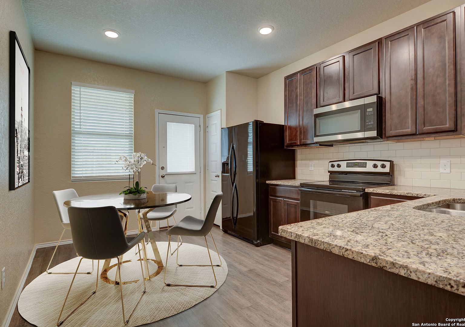 3931 Somers Crst San Antonio, TX 78211 - Thumbnail 4