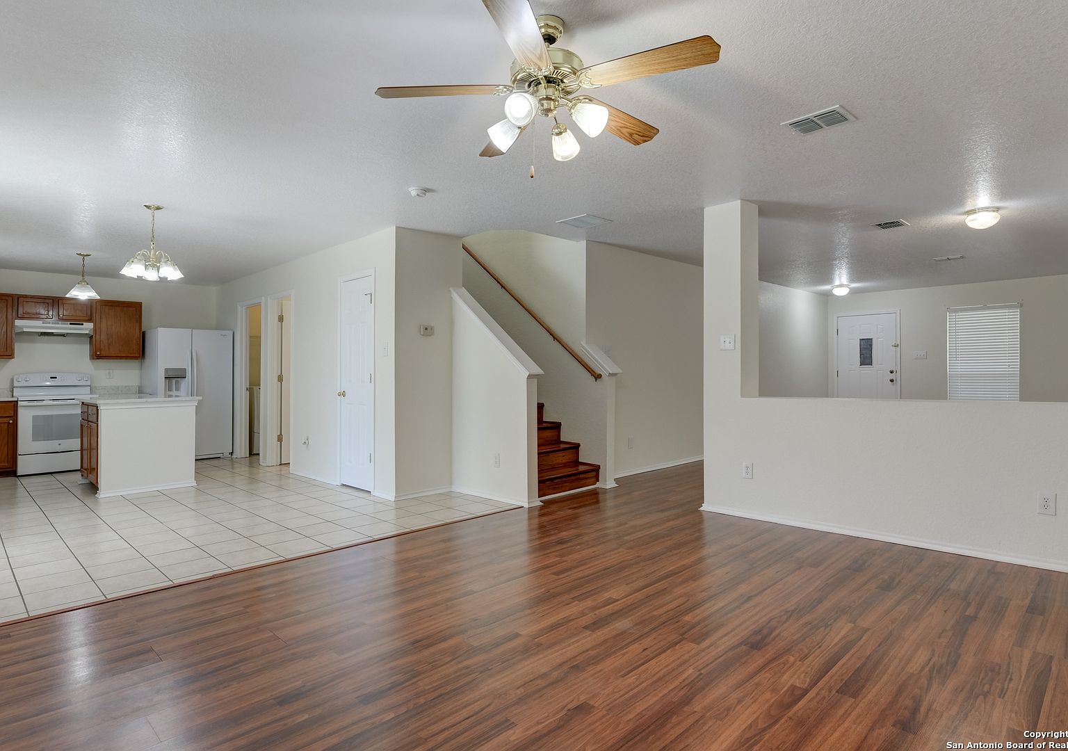 6722 Loma Vino San Antonio, TX 78233 - Thumbnail 4