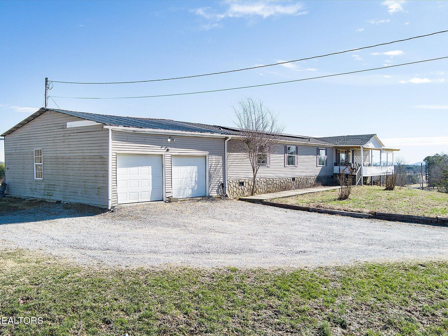 102 Flat Rock Rd Deer Lodge, TN 37726 - Thumbnail 4