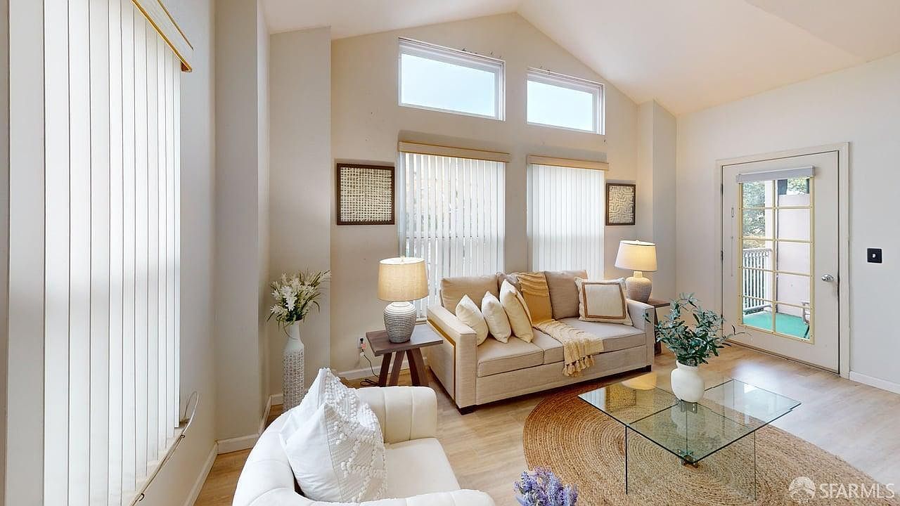 103 Stoneridge Ln #2210 San Francisco, CA 94134 - Thumbnail 4