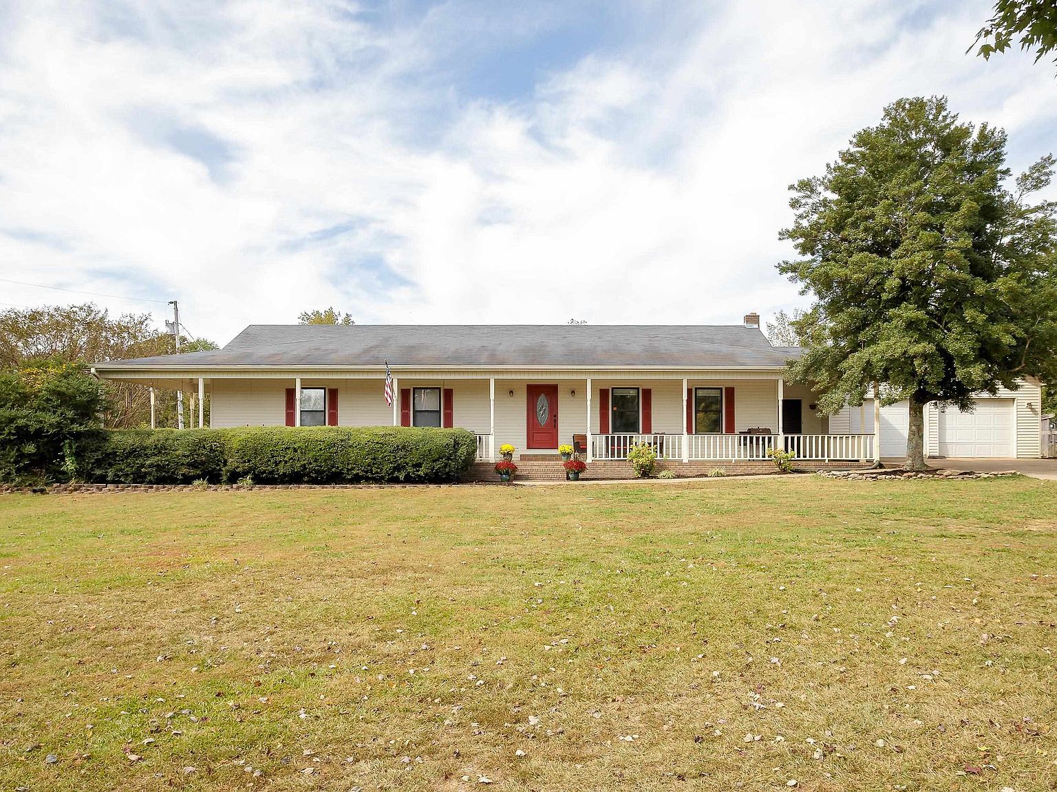 124 Phillips Dr Killen, AL 35645 - Thumbnail 4