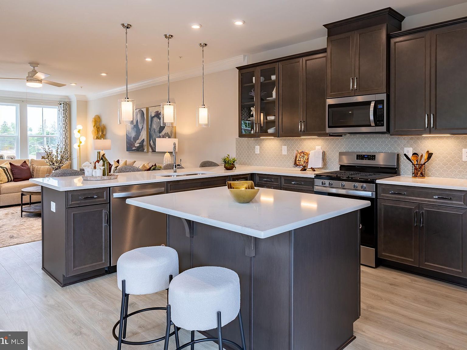 1824 John Stricker Ave Baltimore, MD 21222 - Thumbnail 4