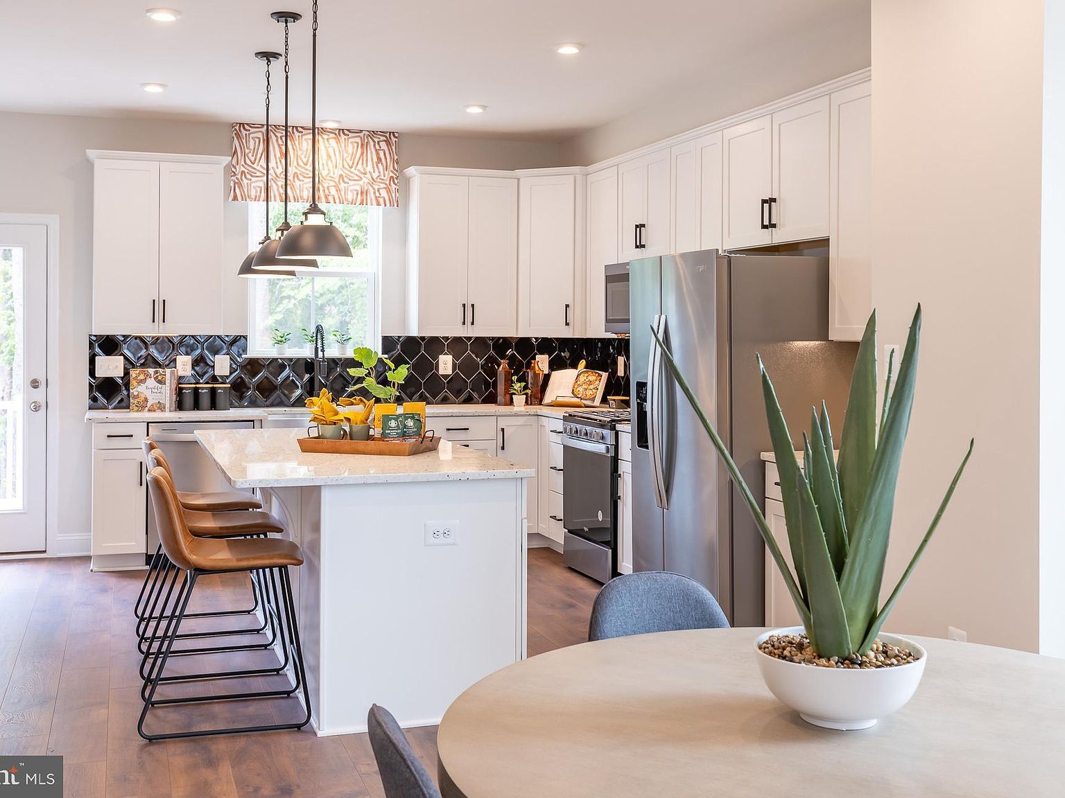 8274 Longford Rd Millersville, MD 21108 - Thumbnail 4