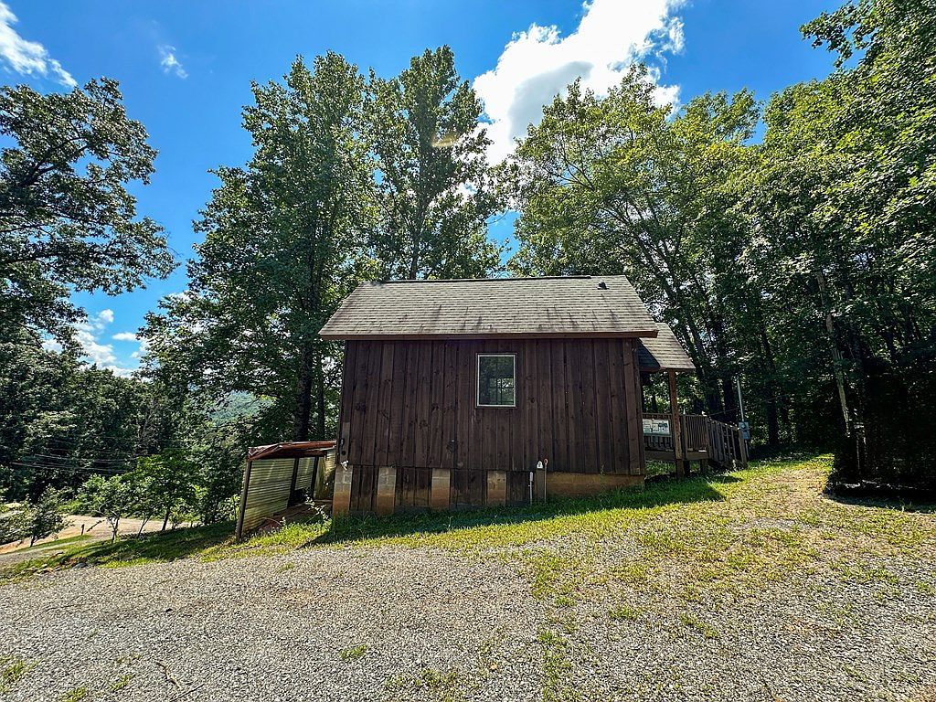 214 Whittier Heights Rd Whittier, NC 28789 - Thumbnail 4