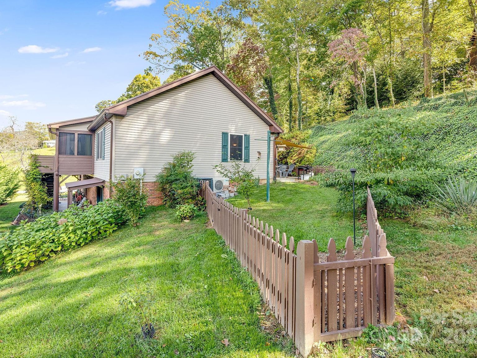 38 Eden Ln Waynesville, NC 28785 - Thumbnail 4