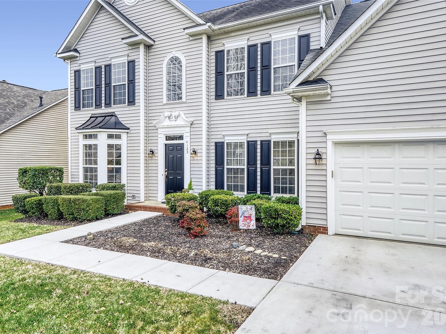 4123 Meadowview Hills Dr Charlotte, NC 28269 - Thumbnail 4