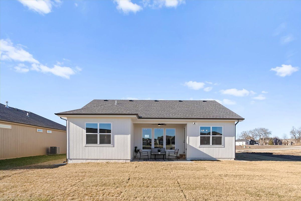 2607 SW Firefly Ln Lees Summit, MO 64082 - Thumbnail 4