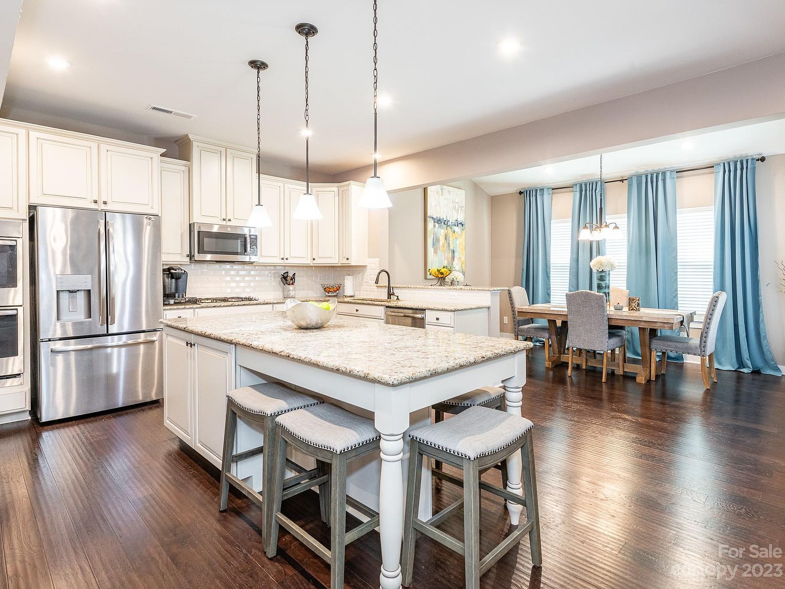 10015 Paper Birch Dr Charlotte, NC 28215 - Thumbnail 4