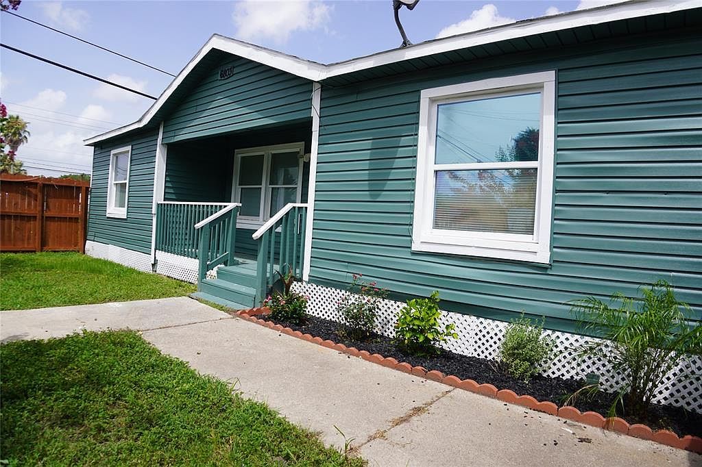 6803 6th St Hitchcock, TX 77563 - Thumbnail 4