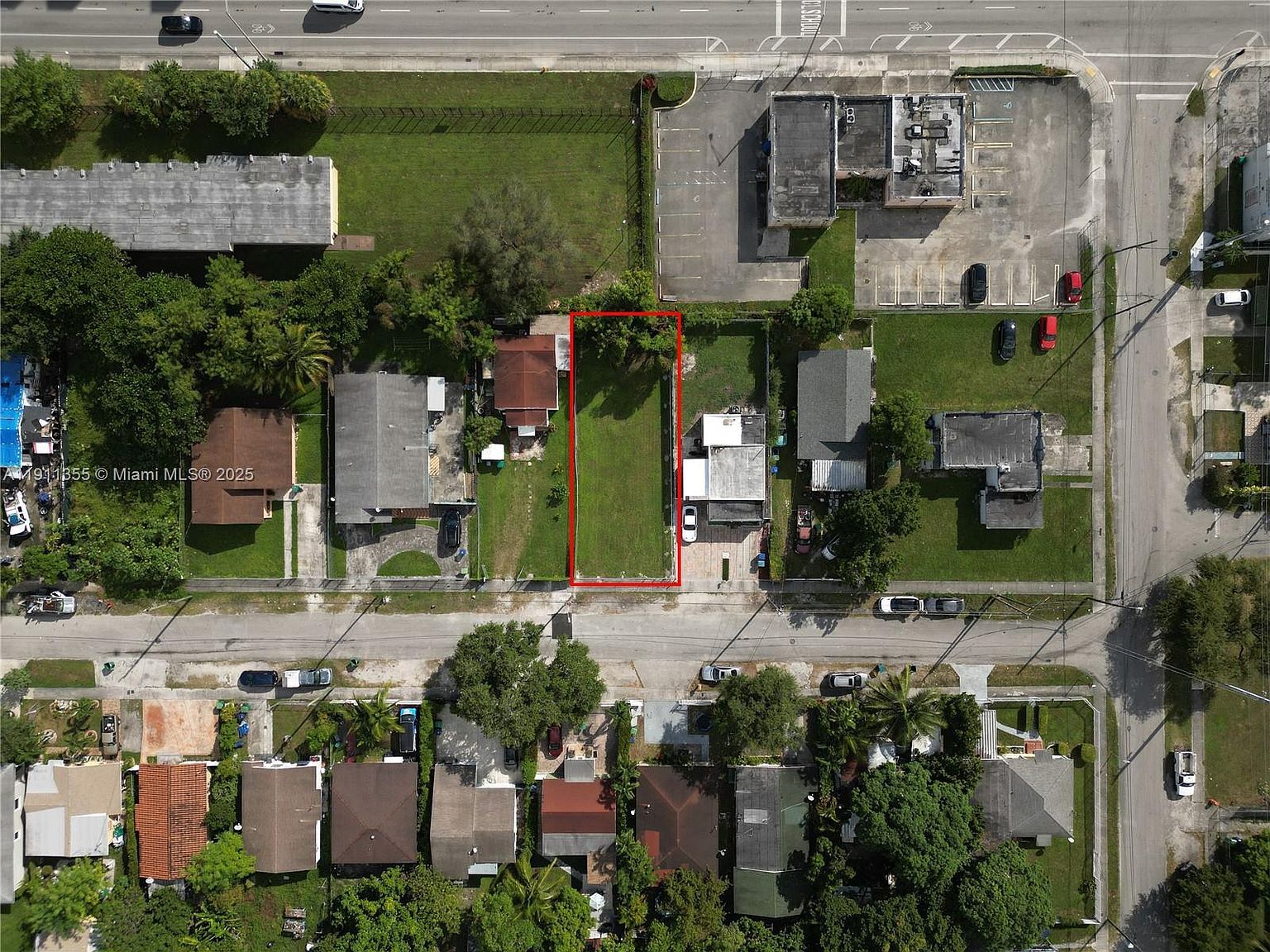 2368 NW 55th St Miami, FL 33142 - Thumbnail 4