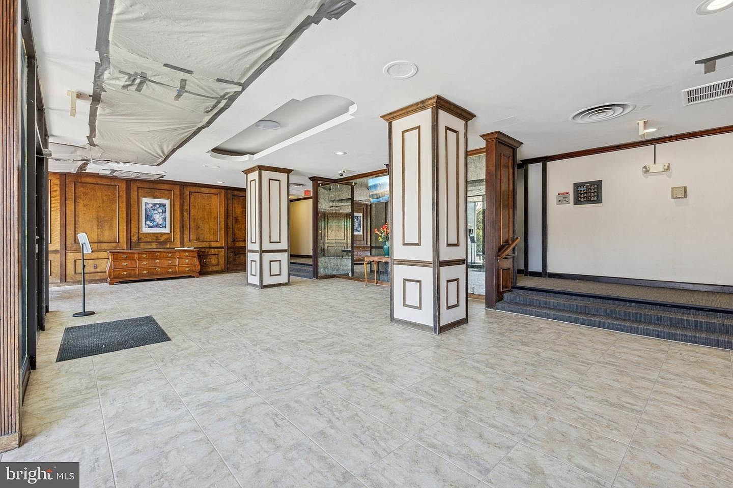 5565 Columbia Pike APT 412 Arlington, VA 22204 - Thumbnail 4