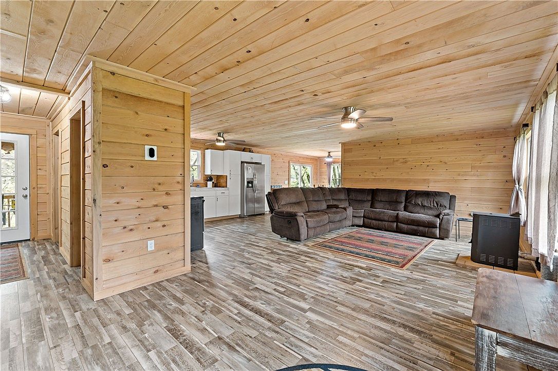 2629 River Dr Jamestown, PA 16134 - Thumbnail 4